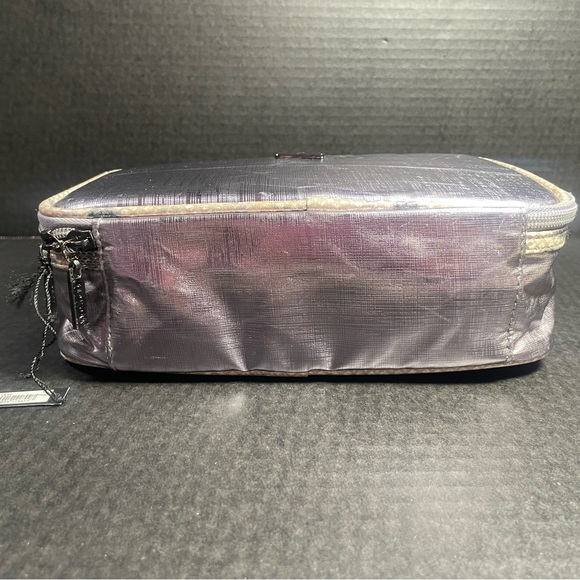 BNWT Sephora Cosmetic Bag Metallic Lilac/Pewter Great Gift - Picture 8 of 10